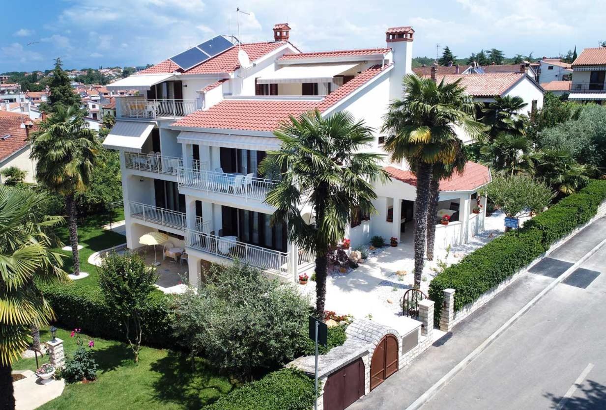 Apartment Mina *